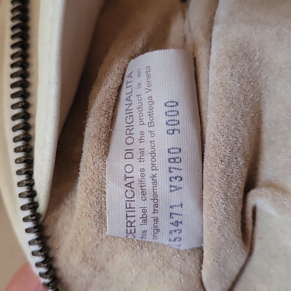 Vintage Bottega Veneta Off White Perforated Handbag - Picture 4 of 10